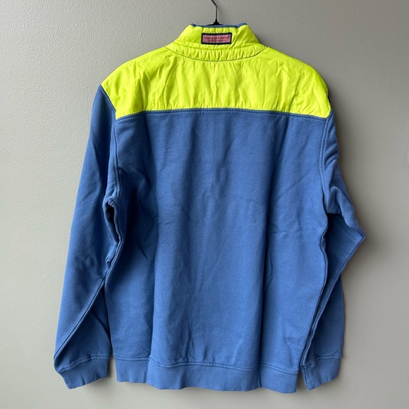 Men’s Vineyard Vines Quarter-zip. - Picture 6 of 6